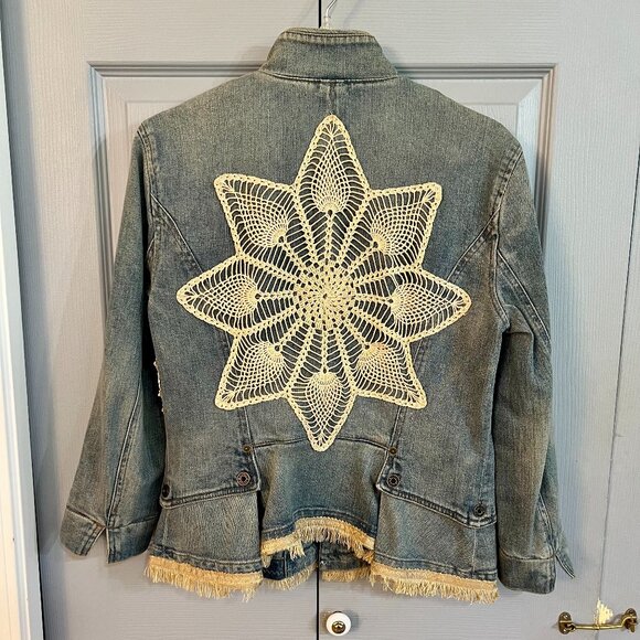 Stretch Denim Distressed Jacket "Embellished" w/Lace, Dollies & Antique Trim. - Picture 2 of 12